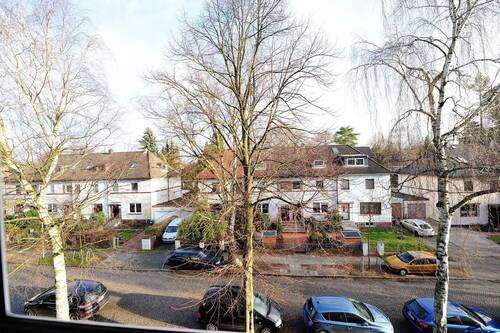 Wohn_1. OG, Blick auf die Straße - 