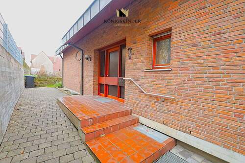 Der erste Eindruck: überzeugend - 5 Zimmer Einfamilienhaus in Weil im Schönbuch