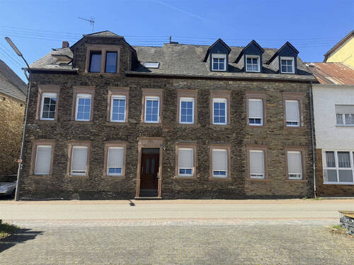 Straßenansicht - 