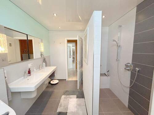 Badezimmer 2 - 