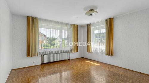 1. OG Elternschlafzimmer 1 - 