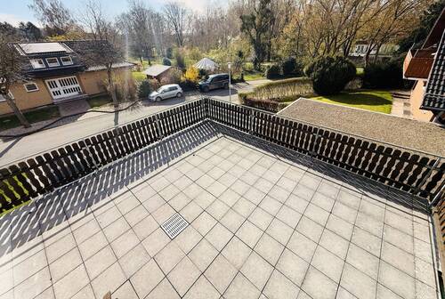 28 Dachterrasse 1.OG - 