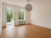Schlafzimmer mit Balkon - Etagenwohnung mit 174,00 m&sup2; in Hamburg zur Miete