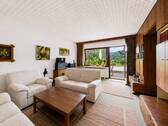 Wohnzimmer - Etagenwohnung mit 125,00 m&sup2; in Bad Urach zum Kaufen