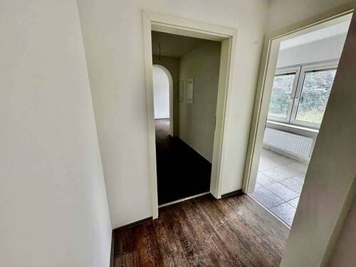 6d460e73-f591-4f33-ae36-311... - 