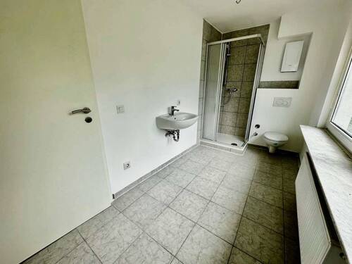 51bb7af0-a47d-48d8-b1cb-96b... - 