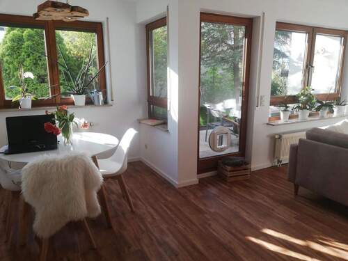 Bild 1 - Ruhig gelegene zwei Zimmer Erdgeschoss Wohnung