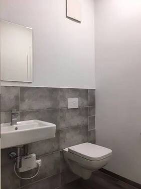 Sanitär - Büro mit 54,00 m&sup2; in Berlin zur Miete
