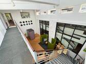Atrium mit Glasdach - 