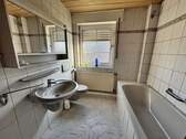 Badezimmer mit Tageslicht - 