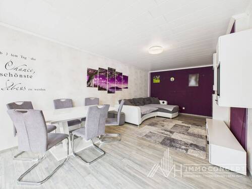 CAM04062G0-PR0045-STILL017 - 