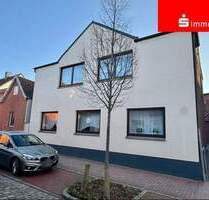 Haus mit 2 Wohnungen + gr. Nebengebäude mit Werkstatt und Garage - Itzehoe