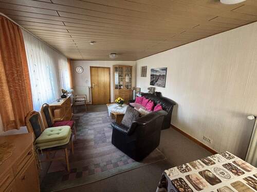 Zimmer im Flügelanbau - 