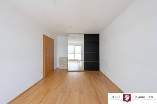 Schlafzimmer Bild 2 - 