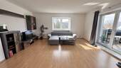 Wohnzimmer.jpeg - 3 Zimmer Etagenwohnung zur Miete in Berching