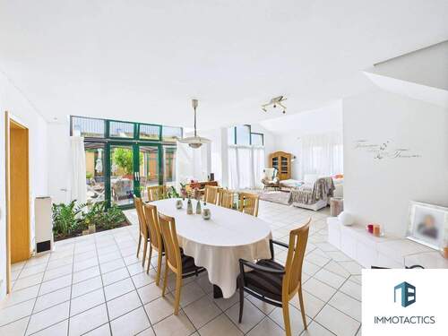 Wohn-Essbereich Wohnhaus EG - 