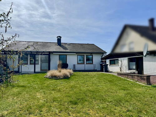 Gartenansicht - 5 Zimmer Bungalow in Wittlich / Wengerohr