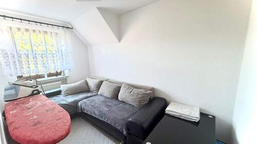 Helle Wohnung mit Terrasse - 