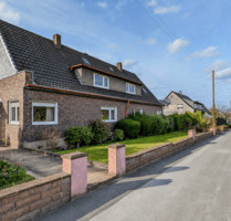 Doppelhaus - 2 Grundstücke - 4 Einheiten - 4 Garagen - Garten - Bochum Riemke