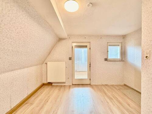 weiteres Zimmer DG - 