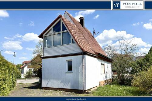 Titelbild - Einfamilienhaus auf außergewöhnlich großem Grundstück