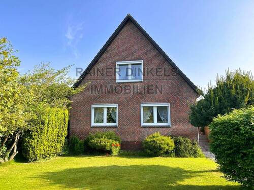 Hausansicht Gartenseite - 6 Zimmer Einfamilienhaus zum Kaufen in Bönningstedt