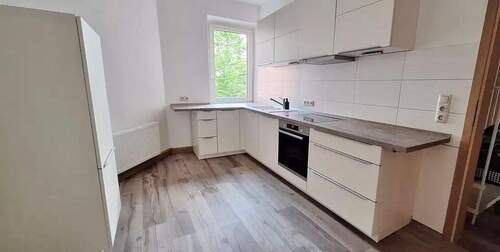 Küche mit Einbauküche.jpg - Nähe Allersberger Straße ! Charmante ruhige 2-Zi.-Altbau-Whg.,50m², neuwertige moderne Einbauküche, 1. OG ohne Aufzug