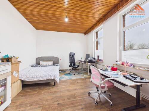 EG - Wohnzimmer - 8 Zimmer Einfamilienhaus in Geestland