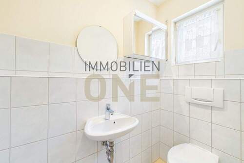 Bild 3 - 6 Zimmer Doppelhaushälfte in Neutraubling