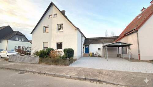 Außenansicht - Beispiel mit Stellplatz - Historisches Zechenhaus zum Leben erwecken: Einzigartige Chance in Gelsenkirchen