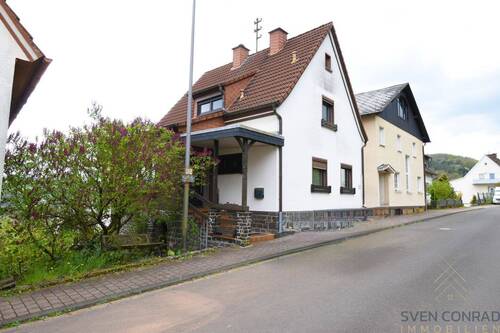 01 - Direkt einziehen! Schönes Einfamilienhaus in Höhenlage von Fischbach
