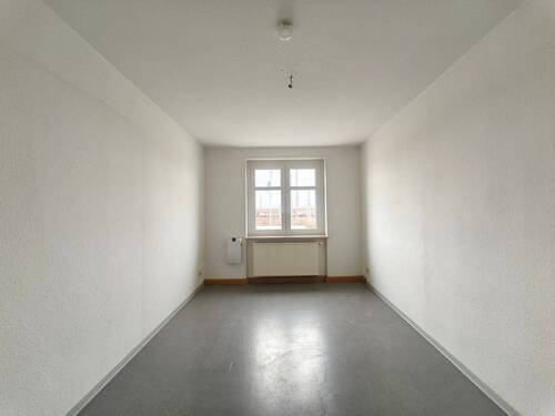 Schlafzimmer vorher - * in Sanierung * Diemitz * Duschbad *