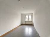 Kinderzimmer vorher - 3 Zimmer Etagenwohnung zur Miete in Halle (Saale)
