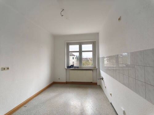 Küchenraum vorher - Etagenwohnung mit 61,40 m&sup2; in Halle (Saale) zur Miete