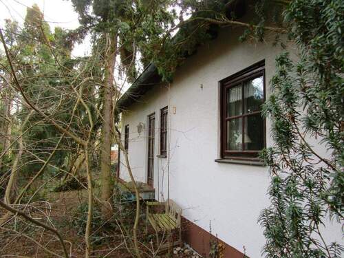 Hausvorderseite - 4 Zimmer Einfamilienhaus zum Kaufen in Wilhermsdorf