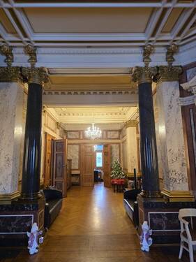 Grand Foyer - 