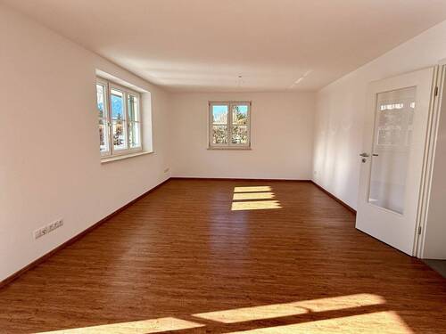 Wohnen / Essen / Küche - Etagenwohnung mit 77,00 m&sup2; in Wallgau zum Kaufen