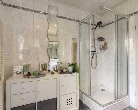 Badezimmer Erdgeschoss - 