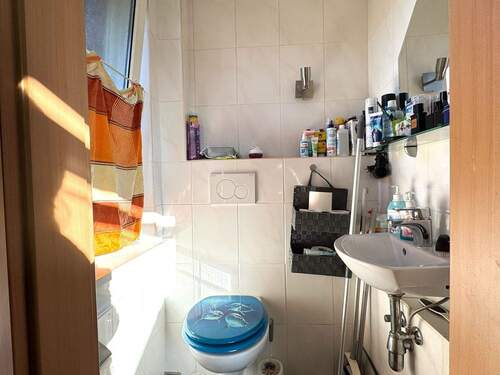 WC - 1-Zimmer-Whg. im DG - 