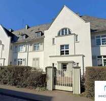 Großzügige 4-Zimmer- Wohnung mit Altbaucharme und Balkon in Bad Kreuznach-Süd