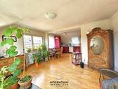 Wohnzimmer - 3 Zimmer Etagenwohnung in Stuttgart / Rohracker