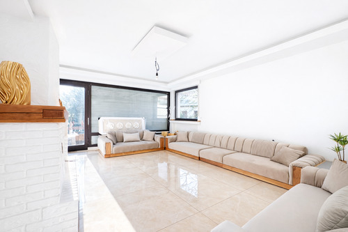 Kaminzimmer mit Zugang auf den Balkon (WHG2) - 