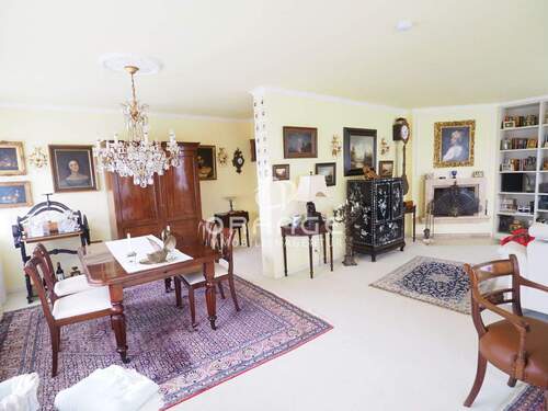 Wohnen /Essen - 5 Zimmer Doppelhaushälfte zum Kaufen in Neu-Ulm / Reutti