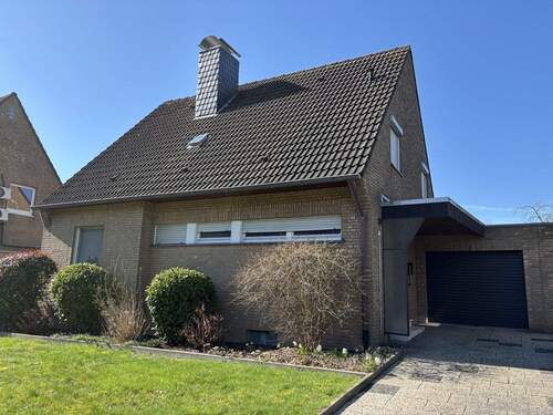 Vorderansicht - 4 Zimmer Einfamilienhaus zum Kaufen in Kempen