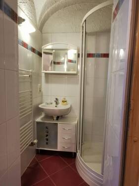 EG - Bad mit Runddusche - 