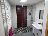 OG - Bad mit barrierefreier Dusche - 