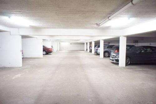 Tiefgarage - 