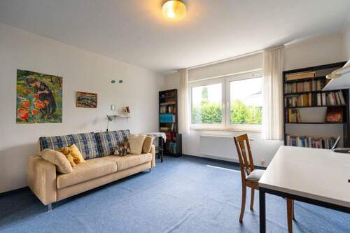 Schlafzimmer 1 von 2 - 