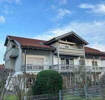 Gemütlich im Dachgeschoss! - 275.000,00&nbsp;EUR Kaufpreis, ca.&nbsp; 56,00&nbsp;m&sup2;&nbsp;Wohnfl&auml;che in Bad Feilnbach (PLZ: 83075)