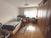 Schlafzimmer - Etagenwohnung mit 95,00 m&sup2; in Krefeld zum Kaufen
